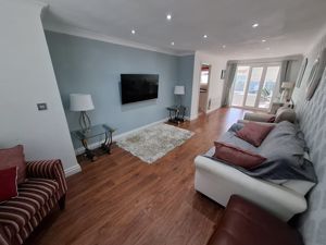 Photo 18- click for photo gallery